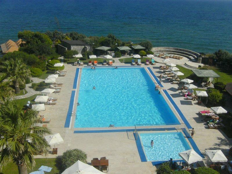 Babaylon Hotel Cesme Exterior foto