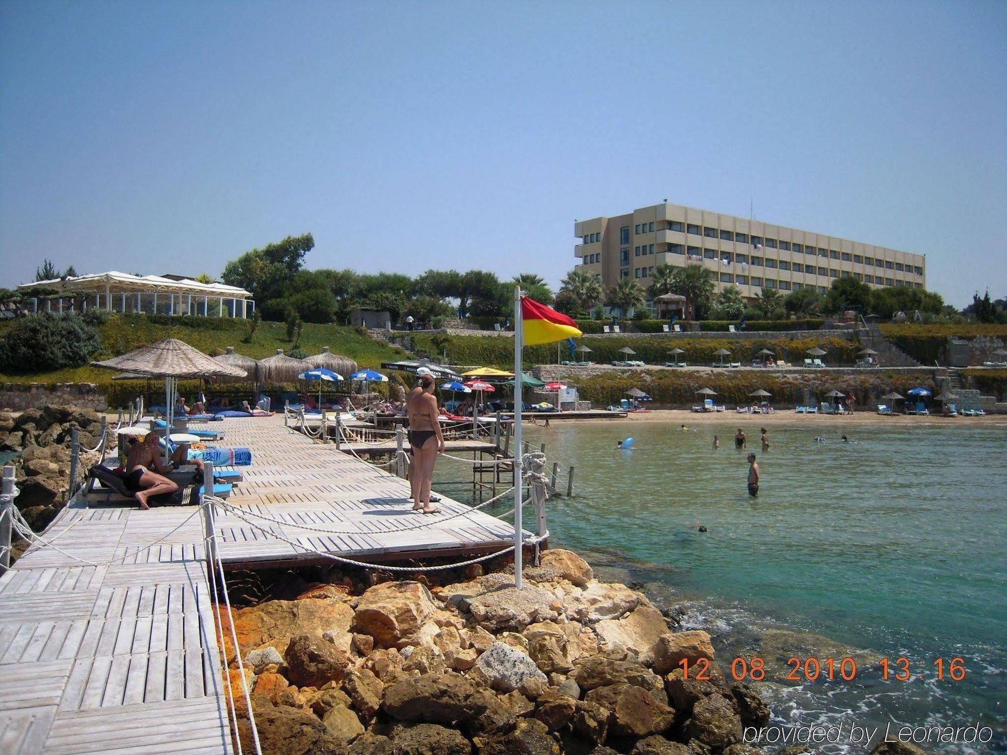 Babaylon Hotel Cesme Exterior foto