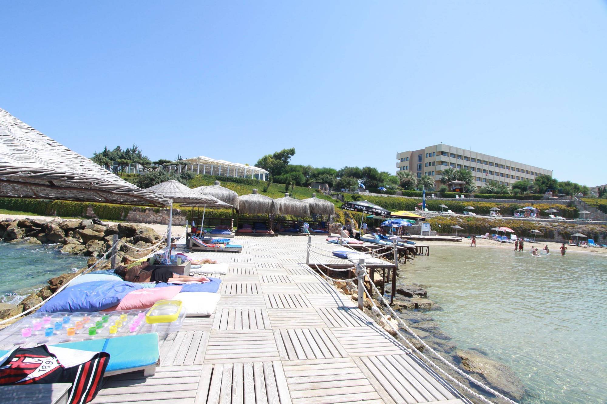 Babaylon Hotel Cesme Exterior foto