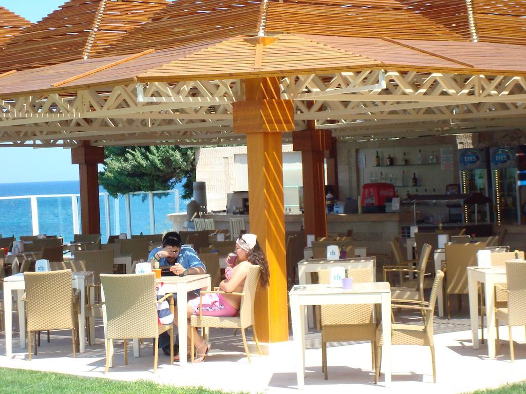 Babaylon Hotel Cesme Exterior foto